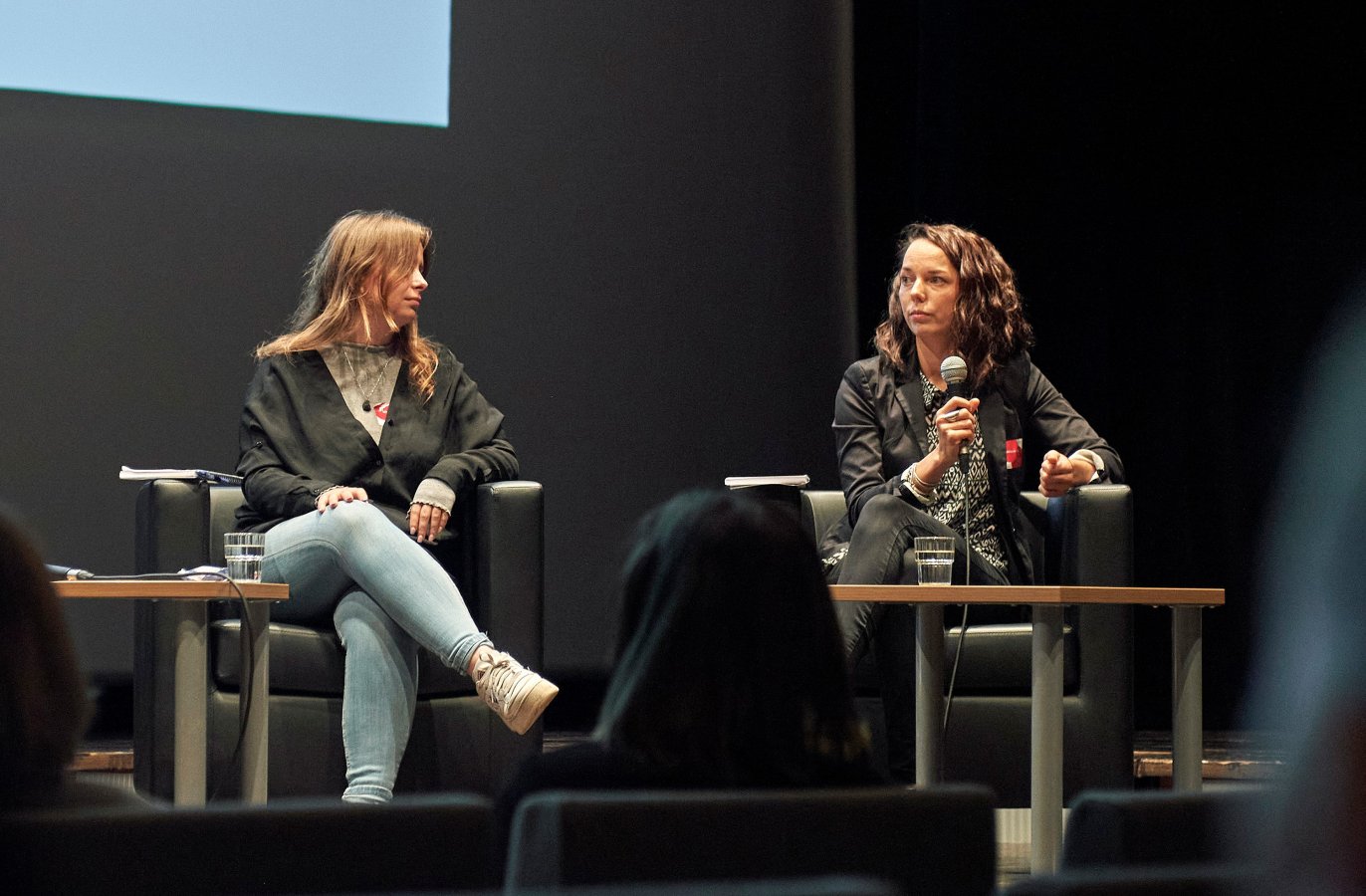 Mélanie (rechts) op onze bewustmakingsdag. © Griet Dekoninck