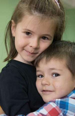 Uithuisplaatsing? Hou broers en zussen samen!