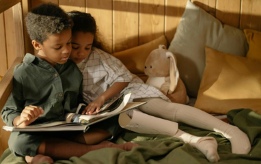 Zorg ervoor dat broers en zussen samen opgroeien